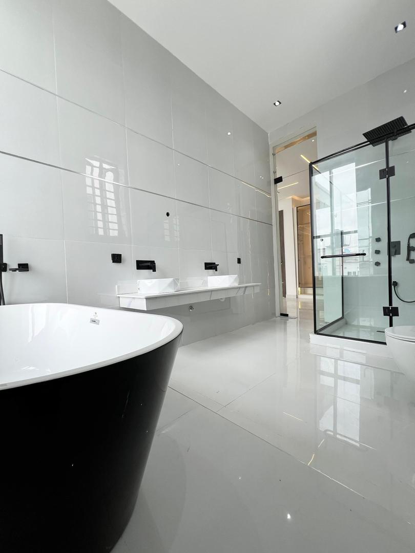 Ajah Luxurious Duplex with Swimming Pool & Gym