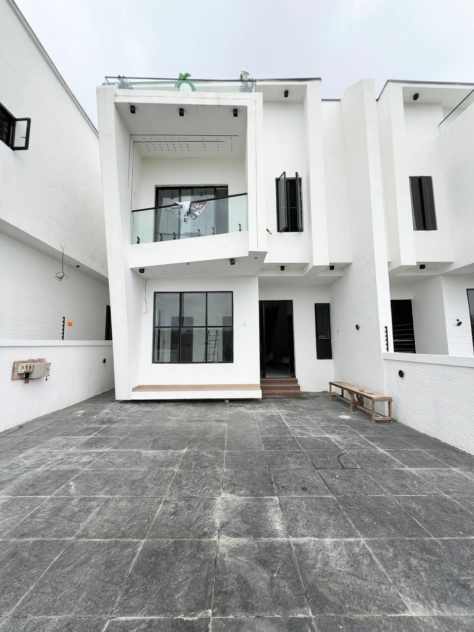 🔑🔑 4Bedrooms Semi-Detached Duplex with Bq for Sale!!