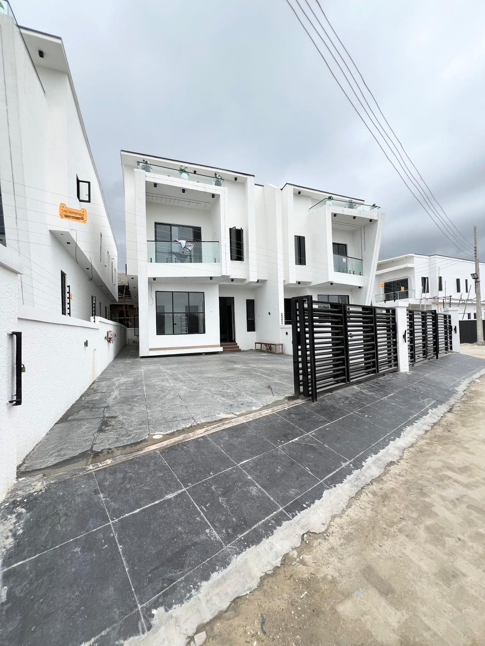 🔑🔑 4Bedrooms Semi-Detached Duplex with Bq for Sale!!