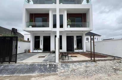 Ajah Luxurious Duplex  🔑🔑Semi-Detached Duplex with Bq for Sale!!