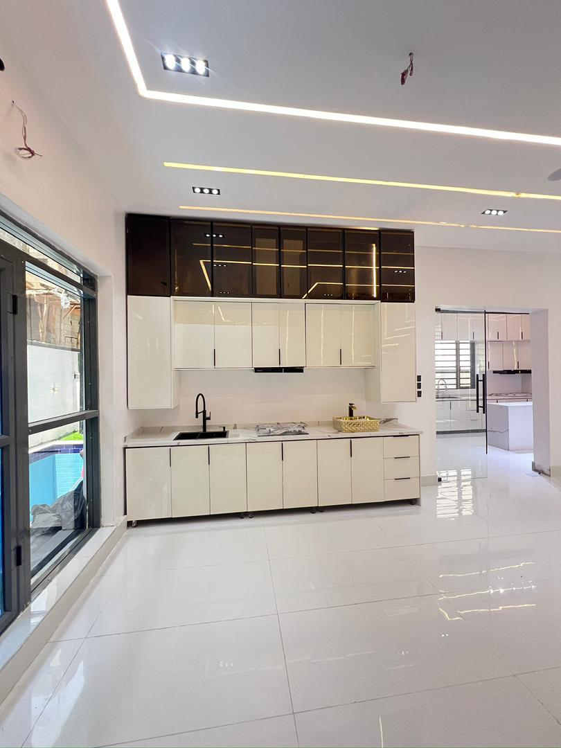 Ajah Luxurious Duplex with Swimming Pool*    🔑🔑 5Bedrooms Fully-Detached Duplex with Bq for Sale!!