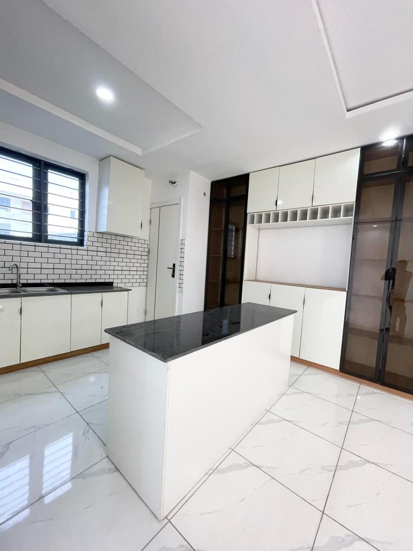 Ikate Lekki Luxurious  Apartments with Swimming Pool, Elevator & Gym*    🔑🔑 3Bedrooms Apartments for Sale!!