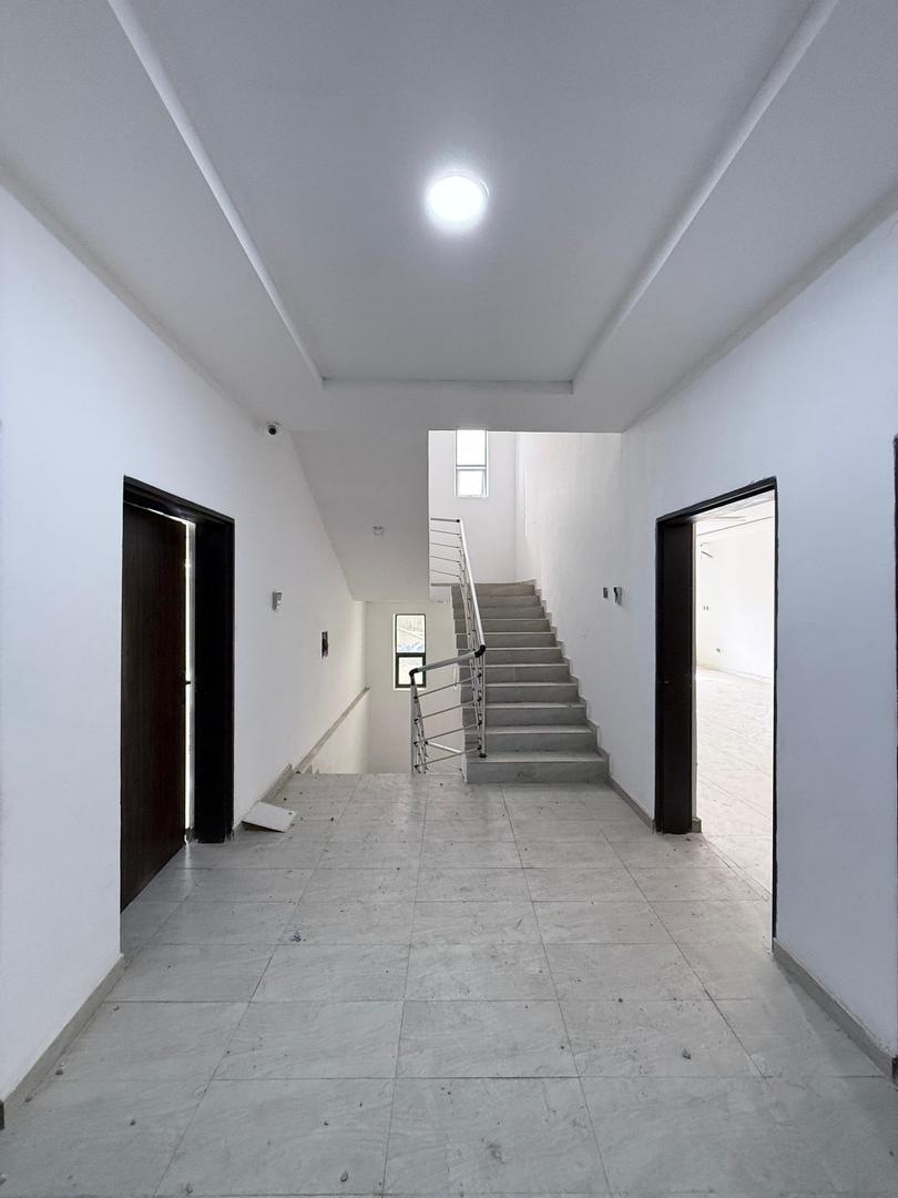 Ikate Lekki Luxurious  Apartments with Swimming Pool, Elevator & Gym*    🔑🔑 3Bedrooms Apartments for Sale!!