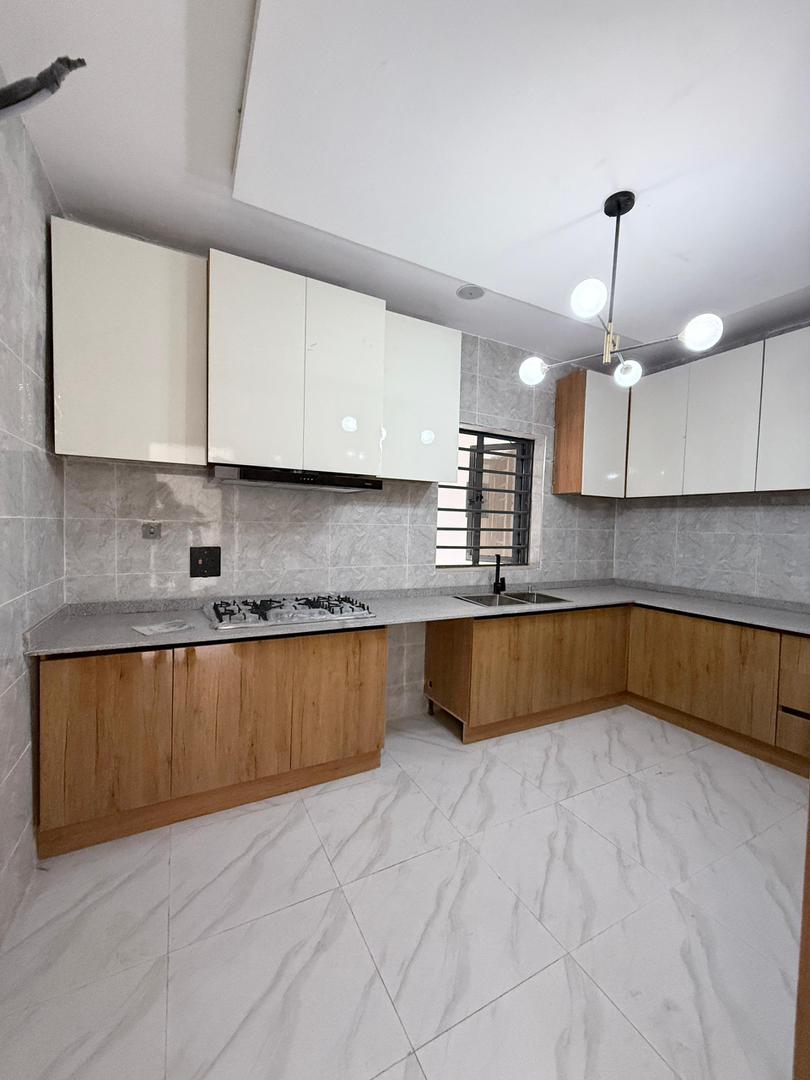 Ikate Lekki Luxurious  Apartments with Swimming Pool, Elevator & Gym*    🔑🔑 3Bedrooms Apartments for Sale!!