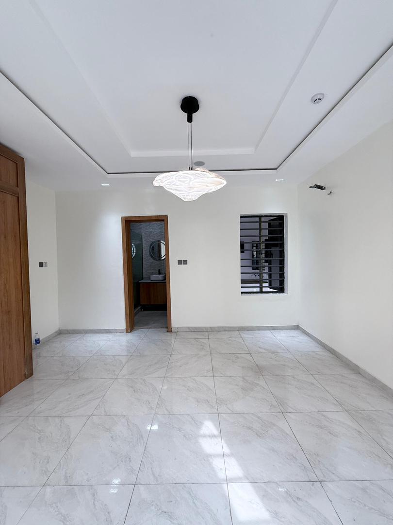 Ikate Lekki Luxurious  Apartments with Swimming Pool, Elevator & Gym*    🔑🔑 3Bedrooms Apartments for Sale!!