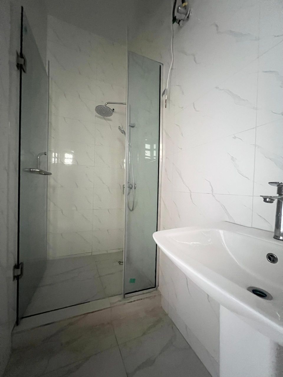 *N190m Lekki Luxurious Duplex*    🔑🔑 4Bedrooms Terrace Duplex for Sale!! .
