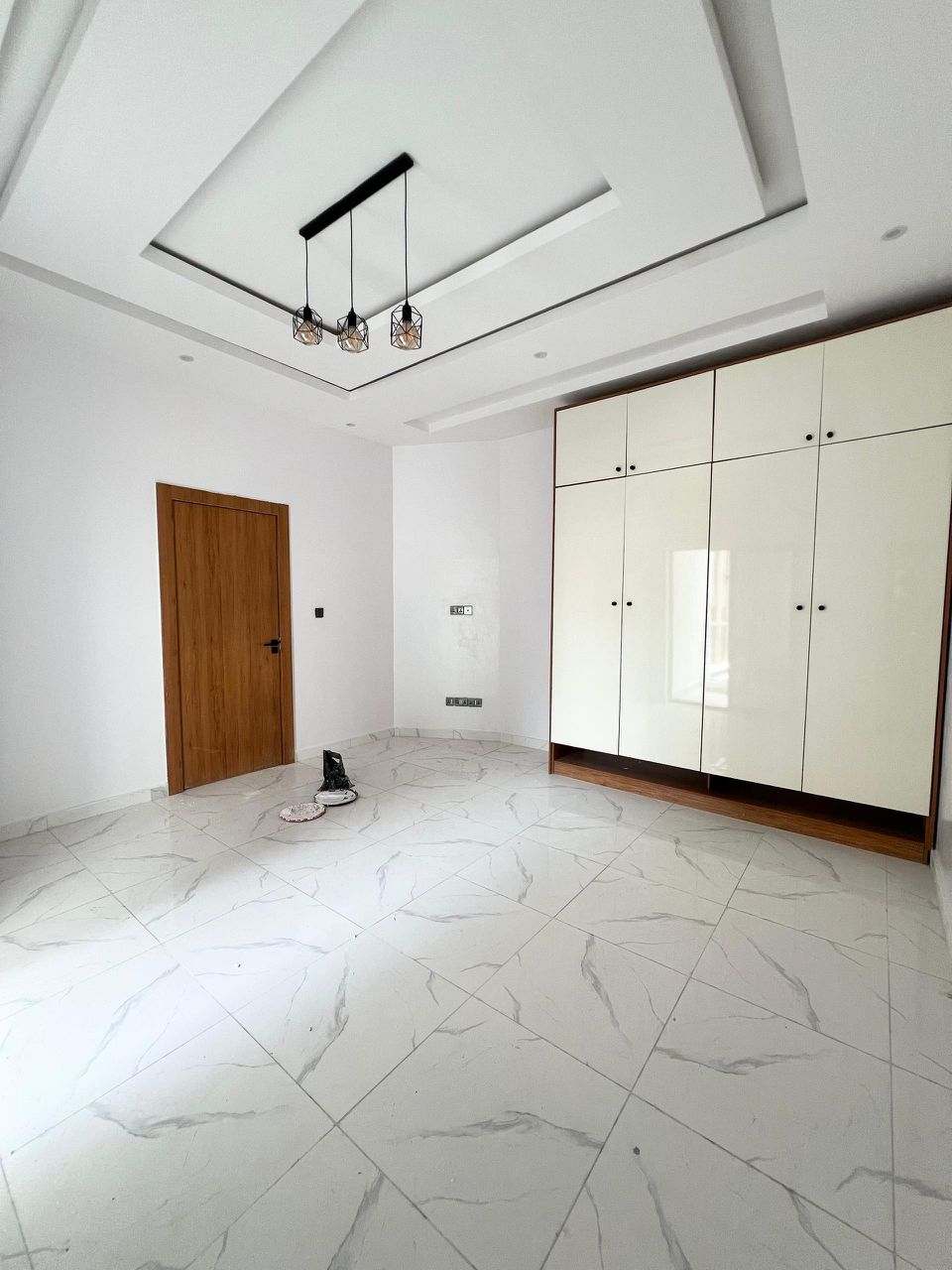 *N190m Lekki Luxurious Duplex*    🔑🔑 4Bedrooms Terrace Duplex for Sale!! .