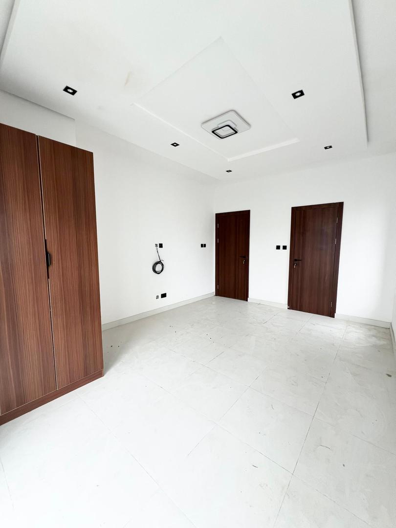 Lekki Luxurious  Apartments*    🔑🔑 2 & 3Bedrooms Apartments for Sale!! .