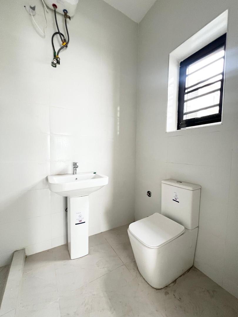 Lekki Luxurious  Apartments*    🔑🔑 2 & 3Bedrooms Apartments for Sale!! .