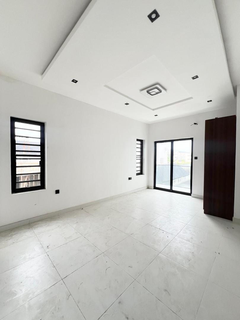 Lekki Luxurious  Apartments*    🔑🔑 2 & 3Bedrooms Apartments for Sale!! .