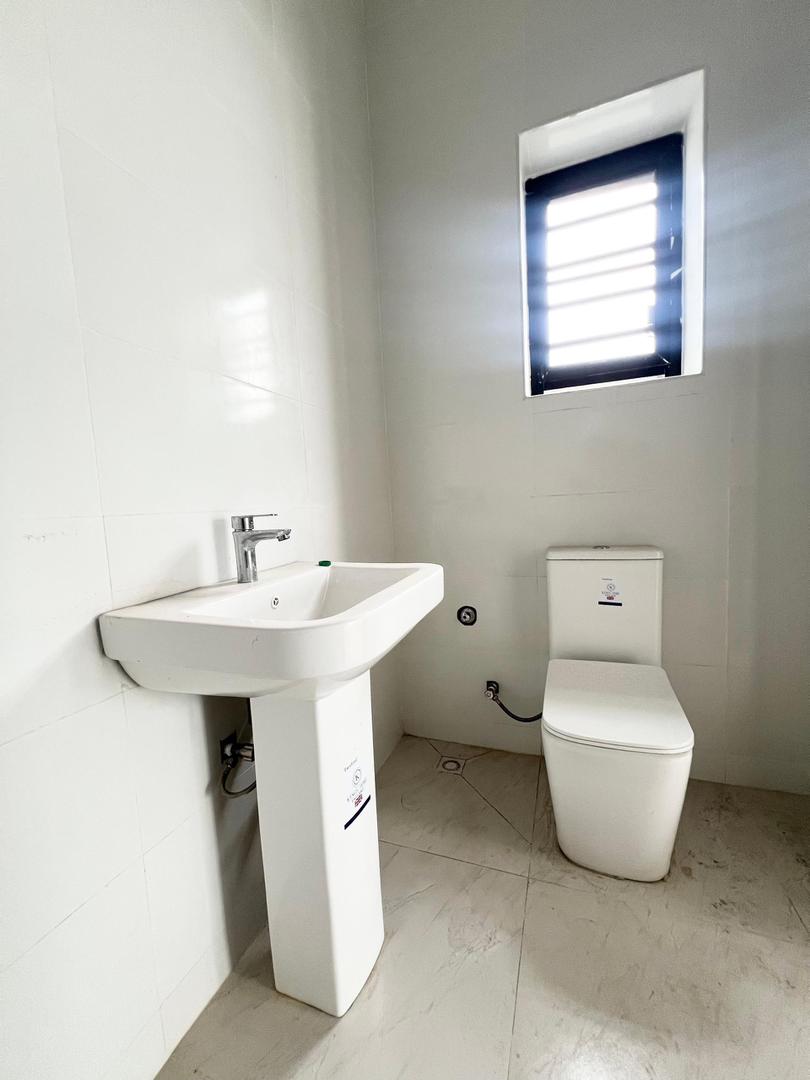 Lekki Luxurious  Apartments*    🔑🔑 2 & 3Bedrooms Apartments for Sale!! .