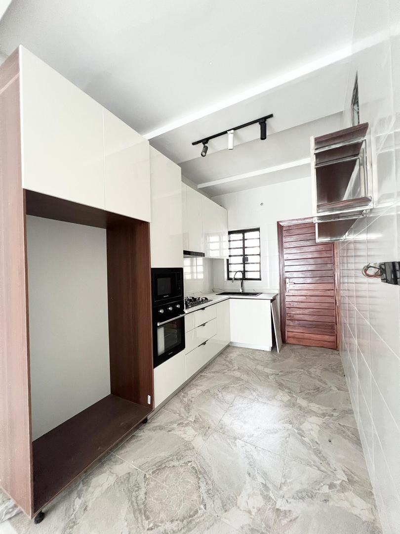 Lekki Luxurious  Apartments*    🔑🔑 2 & 3Bedrooms Apartments for Sale!! .