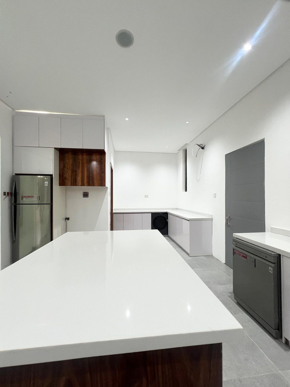 Lekki Luxurious Duplex with Swimming Pool