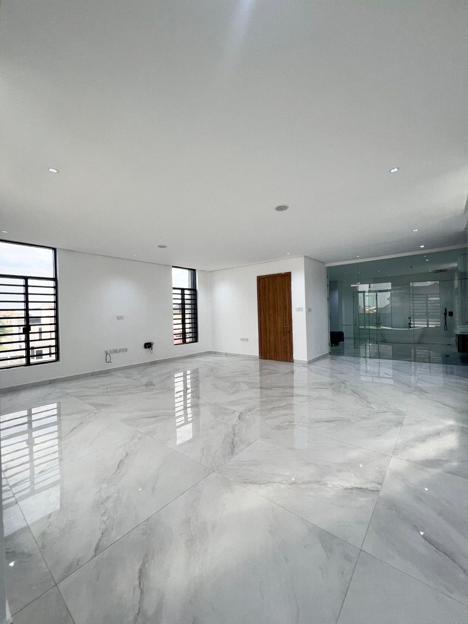 Lekki Luxurious Duplex with Swimming Pool